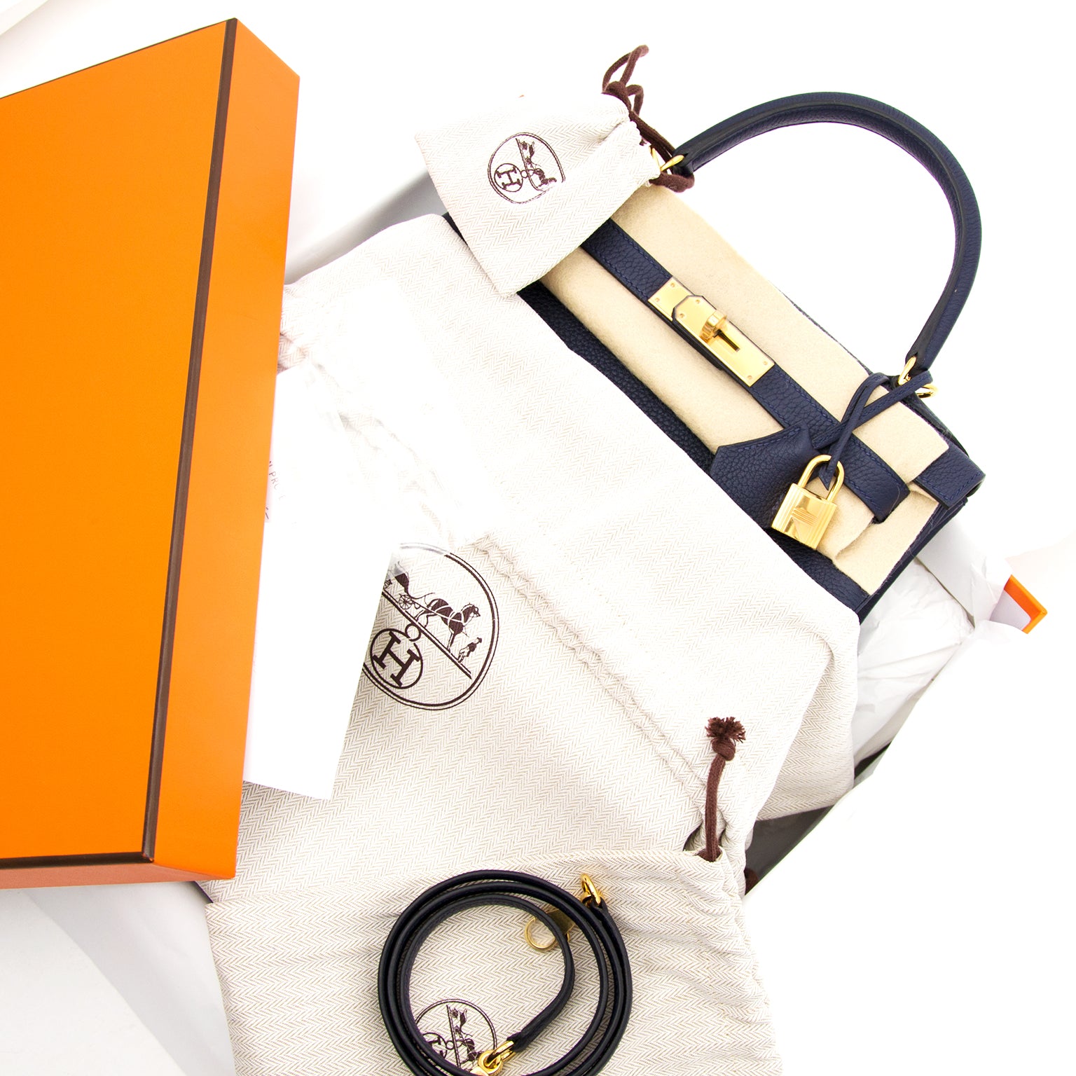 Looking for the best price for a BRAND NEW Hermes Kelly 28 Sellier Togo Bleu Nuit GHW of 2017?