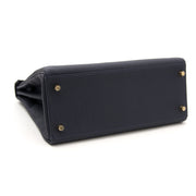 Acheter secur en ligne des sacs Hermes pour le meilleur prix comme le BRAND NEW Hermes Kelly 28 Sellier Togo Bleu Nuit GHW