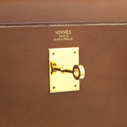 Tweedehands Hermes kelly gold 32 met riem nu online te koop op labellov.com.