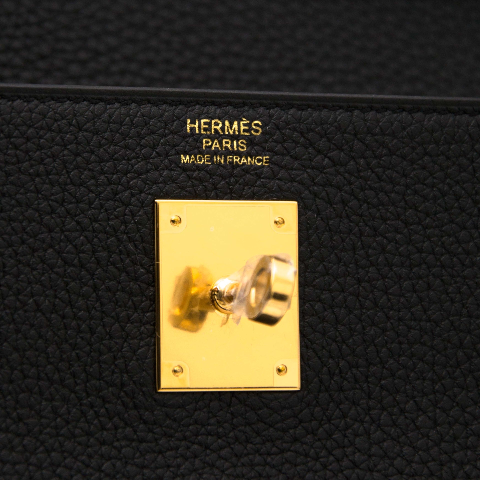 Hermès Kelly 32 Black Togo GHW
