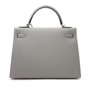 Hermès Kelly Sellier 32 Epsom Gris Mouette PHW for sale in Antwerp www.labellov.com. Labellov sells real designer items, new and vintage.