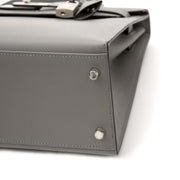 Hermès Kelly Sellier 32 Epsom Gris Mouette PHW te koop, veilig winkelen en wereldwijde verzending van designer items.
