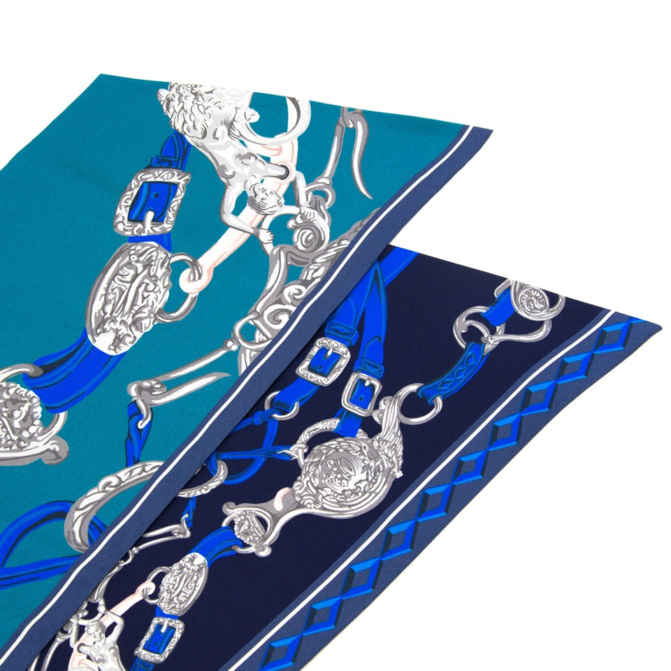 Koop uw tweedehands Hermes Silk Scarf Foulard Maxi Twilly 'Brides de gala' bij Labellov