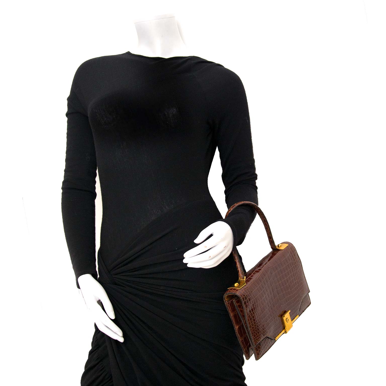 skip the waitinglist get your hands on this Hermes Vintage Croco Shoulder Bag worldwide shipping