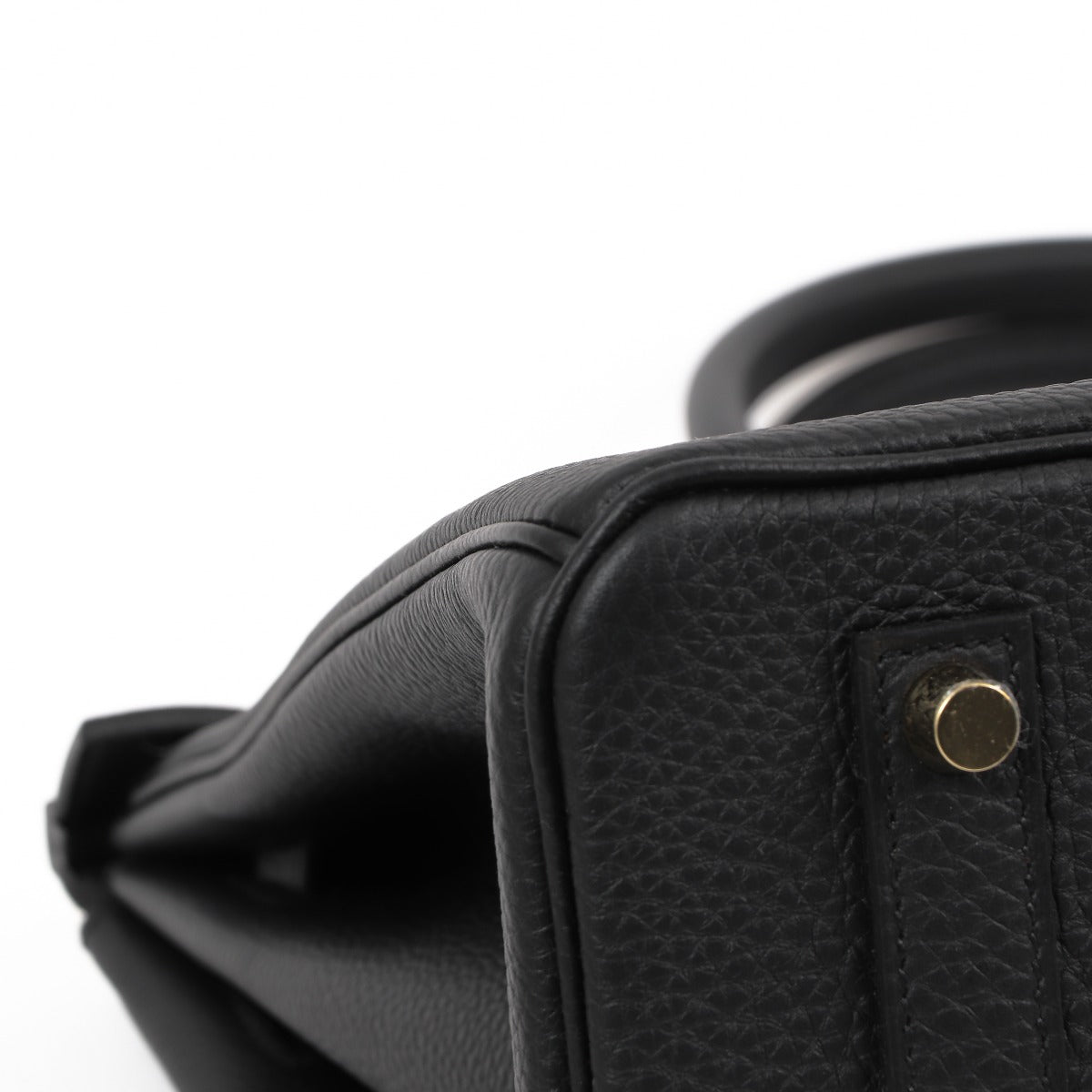Buy authentic second hand luxury designer Hermes Birkin bag black togo on Labellov.com