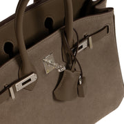 Shop authentic second hand 2023 Hermès Birkin 25 Gris Caillou/Etoupe Grizzy/Swift on www.labellov.com