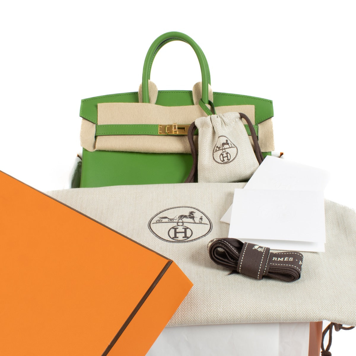 Shop brand new luxury designer Hermès Birkin 25 Vert Yucca Swift GHW on www.labellov.com