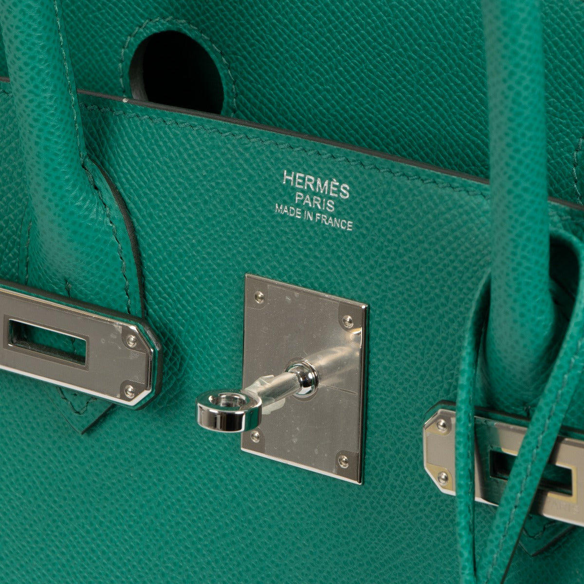 achetez seconde main Hermes Birkin 25 Vert dans www.labellov.com