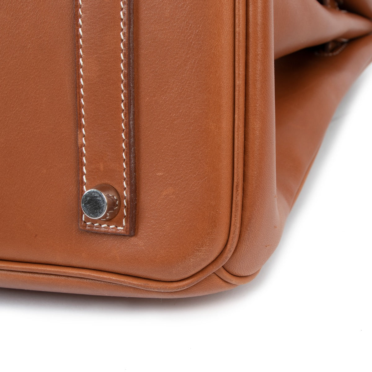 Koop tweedehandse luxe designer handtas Hermes Birkin 35 fauve barenia op labellov.com
