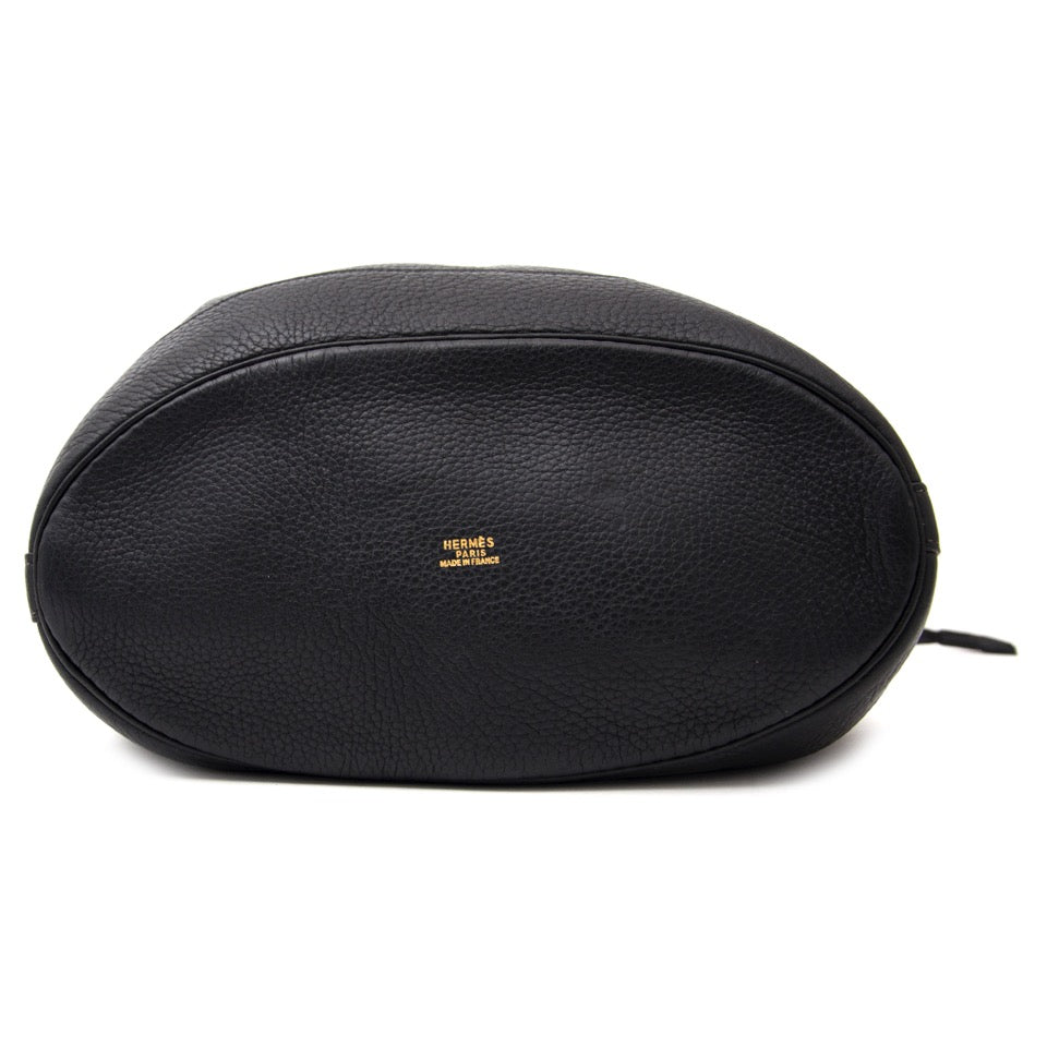 shop safe online at the best price hermes black bucket bag like new webshop www.labellov.com