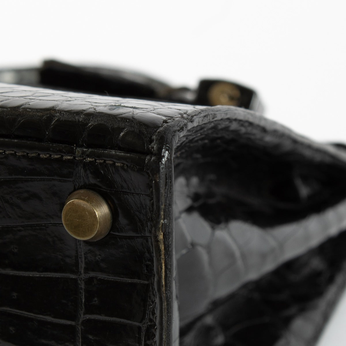 Hermès Vintage Kelly 32 Black Shiny Crocodile GHW