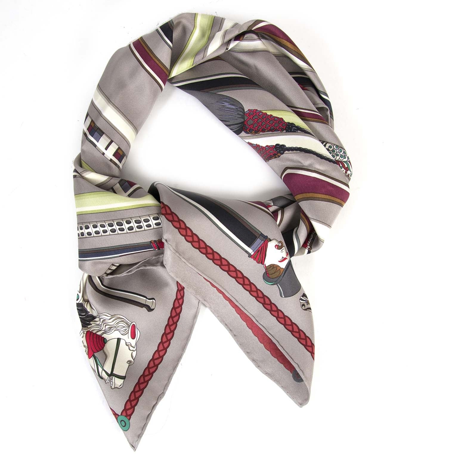 Hermès Carré Silk Scarf ' Les Cannes' te koop aan de beste prijs bij Labellov