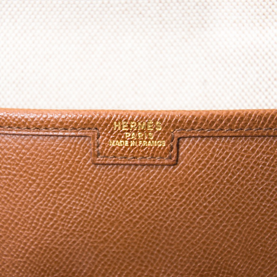 shop safe online at the best price hermes camel jige clutch like new webshop www.labellov.com