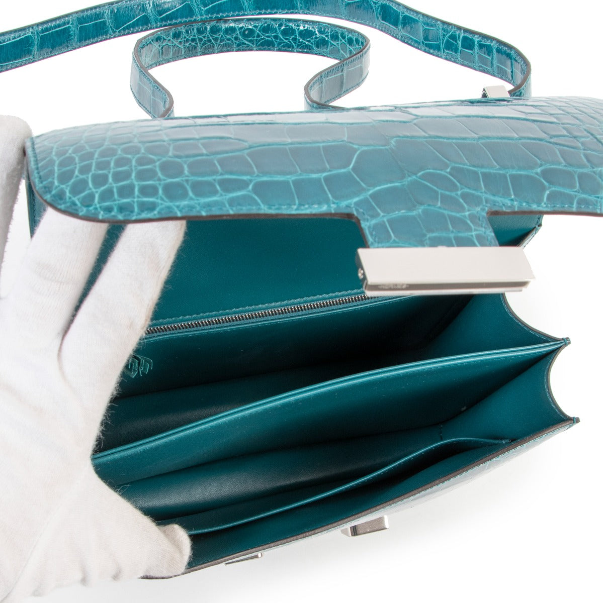 Hermès Constance 24 Vert Bosphore Shiny Alligator interior