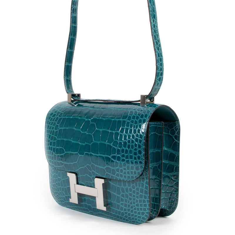 Shop authentic second hand store fresh brand new Hermès Constance 24 Vert Bosphore Shiny Alligator Palladium Hardware exclusive at labellov.com