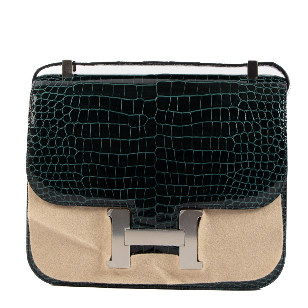 Authentic pre-owned Hermès Constance 24 Vert Rousseau Shiny Crocodile Porosus on www.labellov.com
