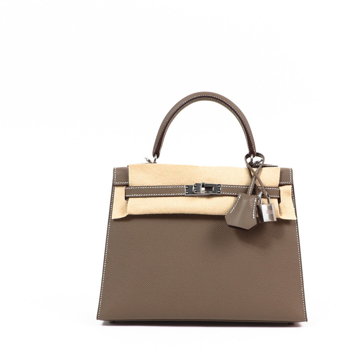 Hermes Kelly 25 in Antwerpen, Knokke and Bruxelles by Labellov