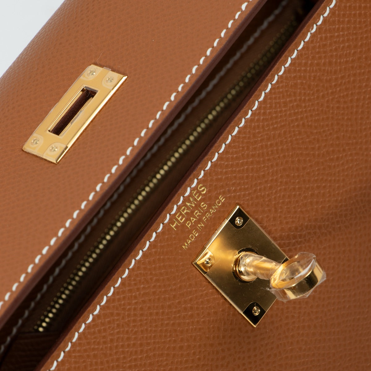 Hermès Kelly 25 Gold Epsom GHW