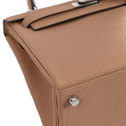 Achetez seconde main neuf Hermes Kelly 25 Chai Togo dans www.labellov.com
