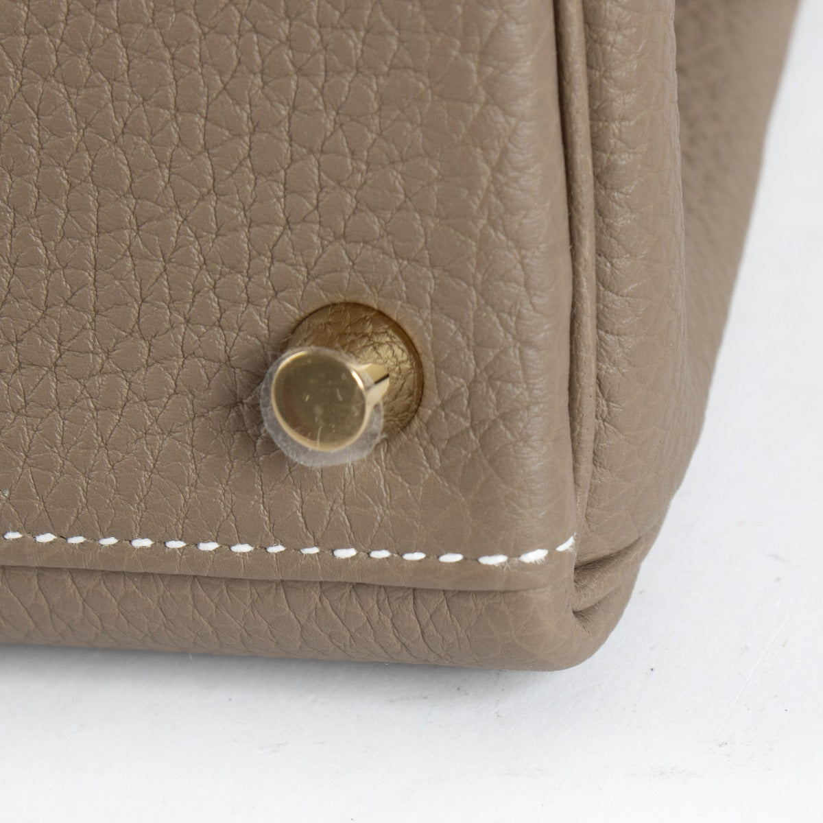 Hermès Kelly 25 Etoupe Togo GHW