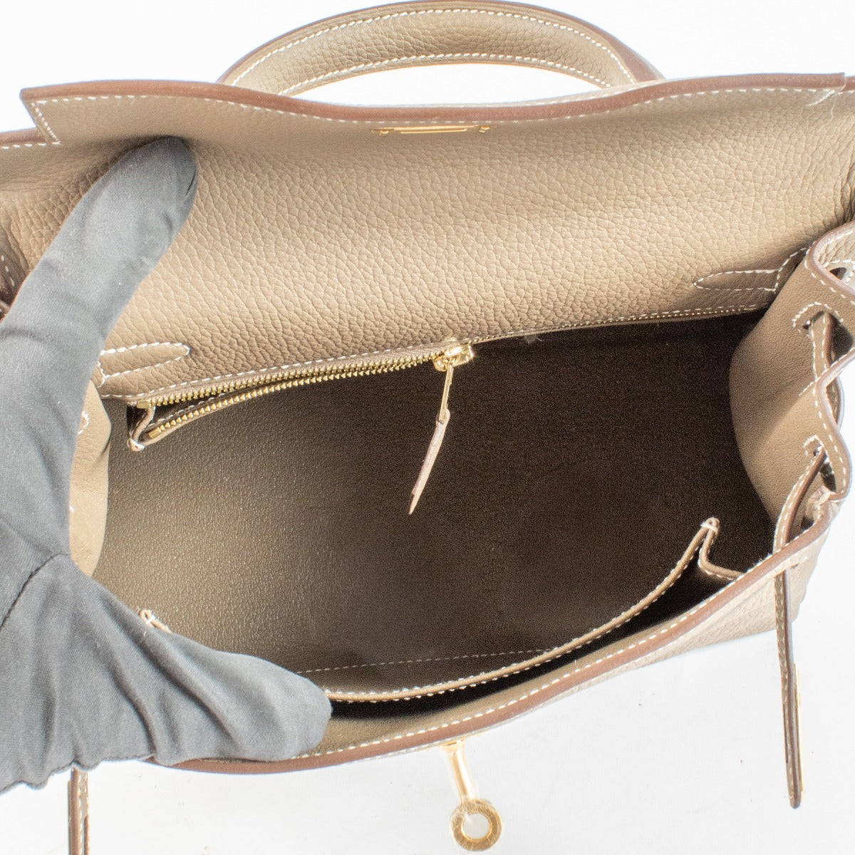 Hermès Kelly 25 Etoupe Togo GHW