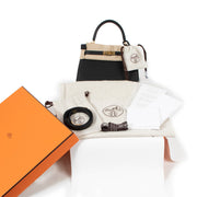 buy safe online at labellov.com in antwerp this original and 100% authentic Hermes kelly 25cm retourne in black color and with todo hardware