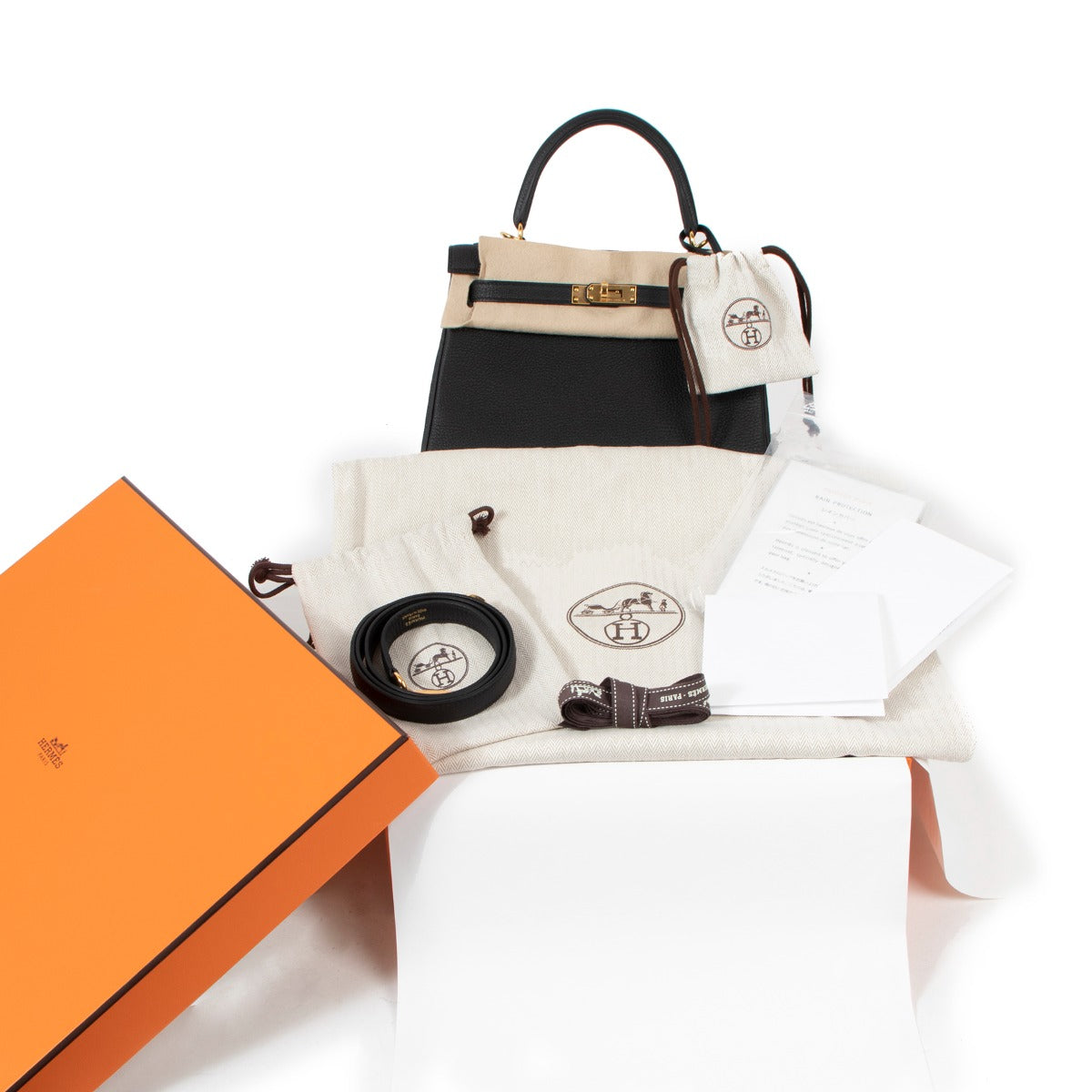 buy safe online at labellov.com in antwerp this original and 100% authentic Hermes kelly 25cm retourne in black color and with todo hardware