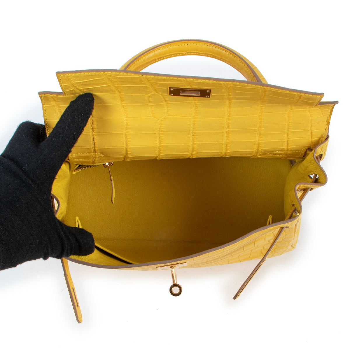 Shop Hermès Kelly 28 Mimosa Matt Niloticus Crocodile GHW at Labellov