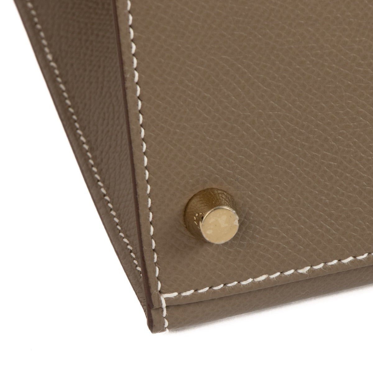 seconde main Hermès 2023 Kelly 28 Etoupe Epsom dans www.labellov.com