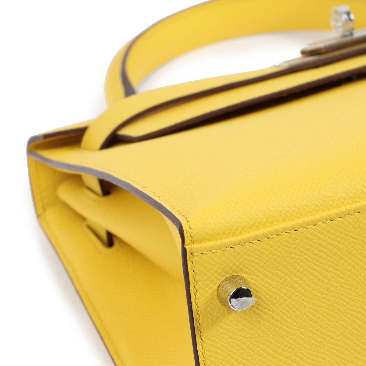 Shop authentic pre-owned Hermes Kelly Yellow 28 Epsom on www.labellov.com