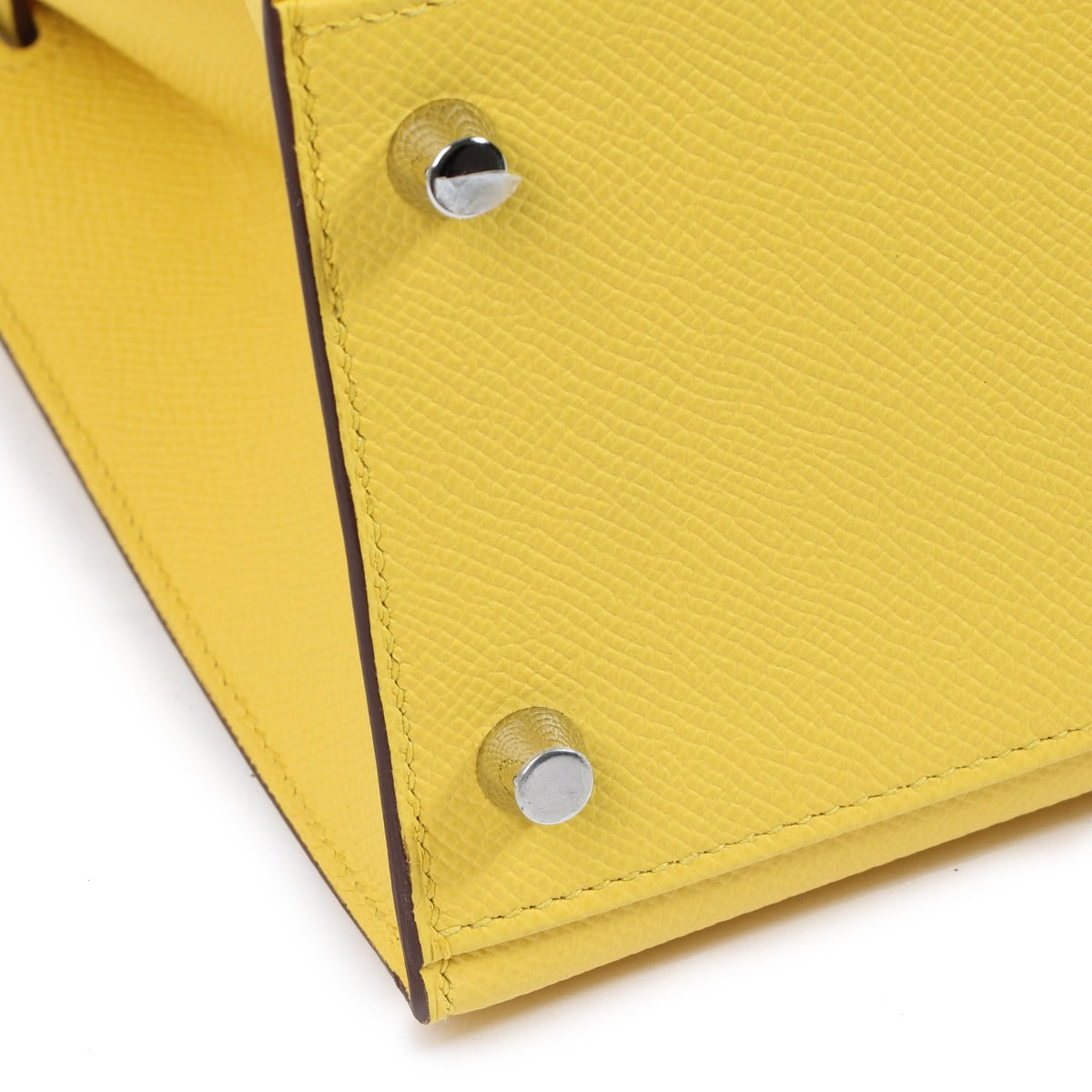 Shop authentic pre-owned Hermes Kelly Yellow 28 Epsom on www.labellov.com