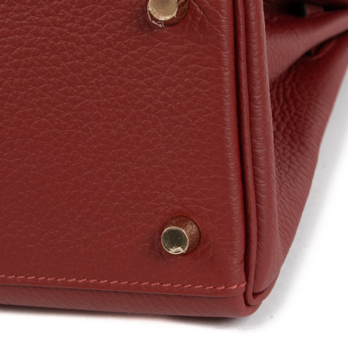Authentic second hand 2023 Hermès Kelly 28 on www.labellov.com