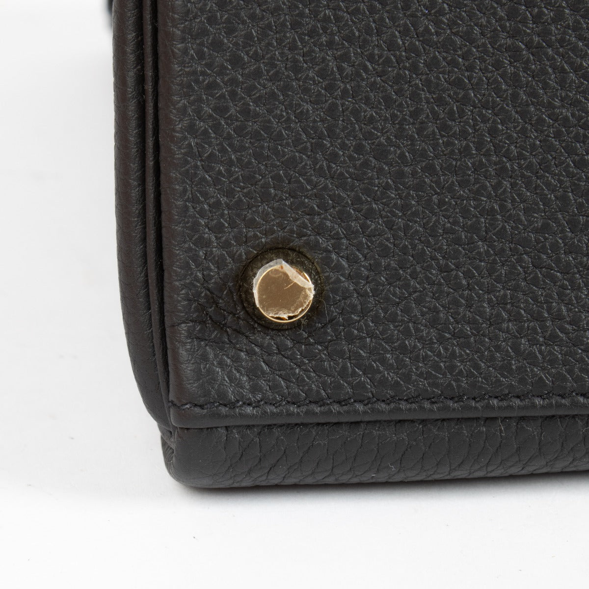 Hermès Kelly 32 Zwart Togo GHW