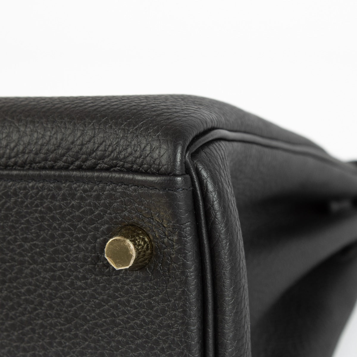 Hermès Kelly 32 Zwart Togo GHW