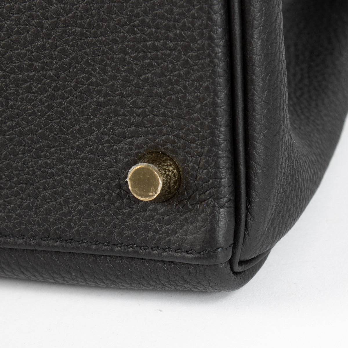 Hermès Kelly 32 Zwart Togo GHW