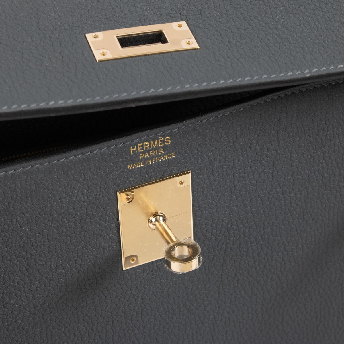 Hermès Kelly 32 Gris Misty Togo GHW