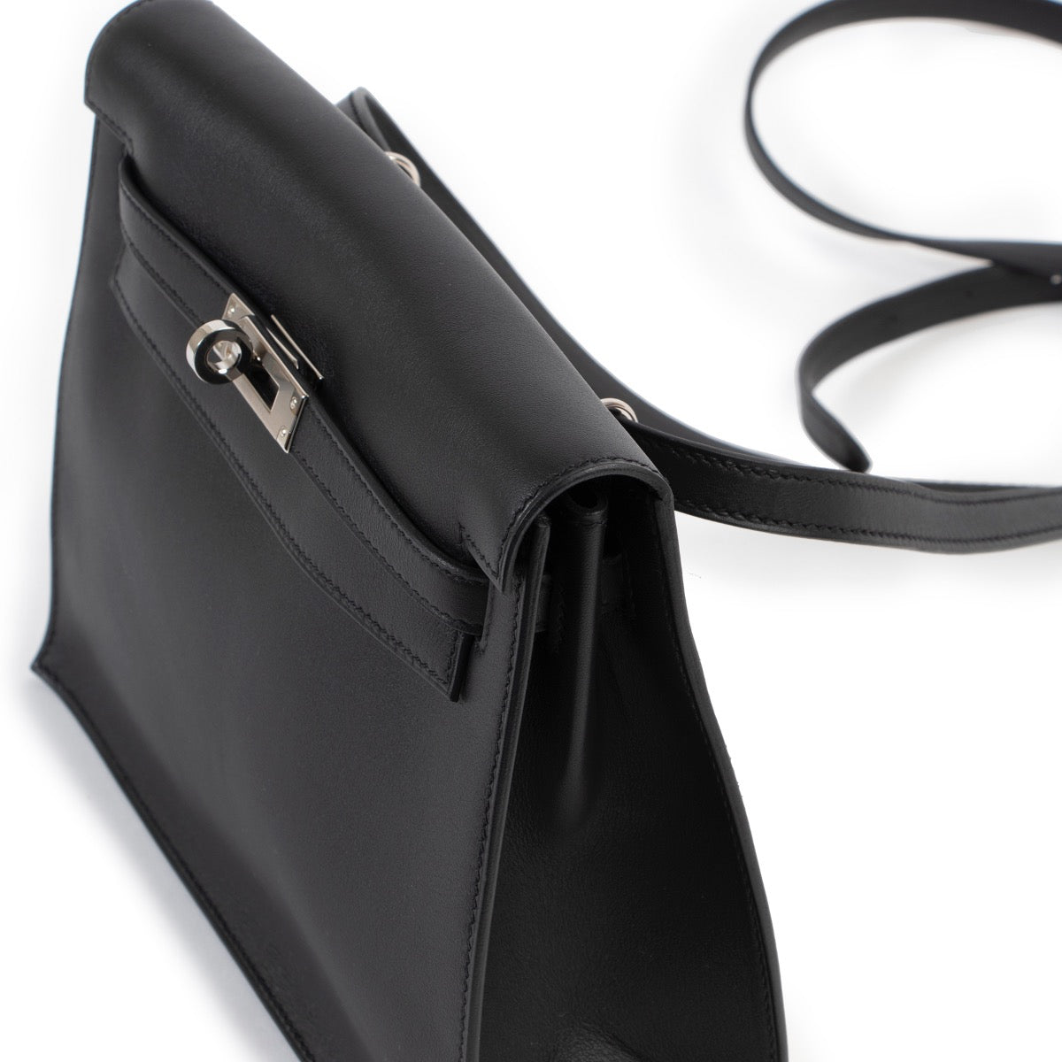 Hermes Black Kelly Danse Swift PHW shop safe online Hermes Black Kelly Danse Swift PHW. achiever en lingne seconde main Hermes Black Kelly Danse Swift PHW