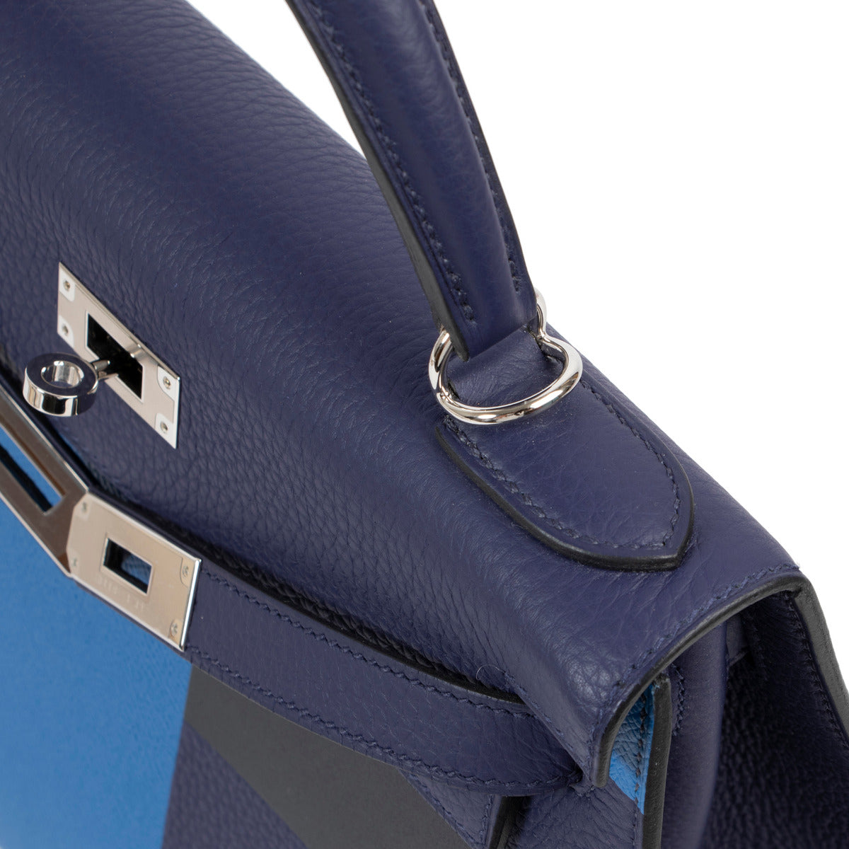 Buy second hand designer luxury vintage Hermès Limited Edition Kellygraphie Kelly 28 Sellier Letter E Palladium Hardware