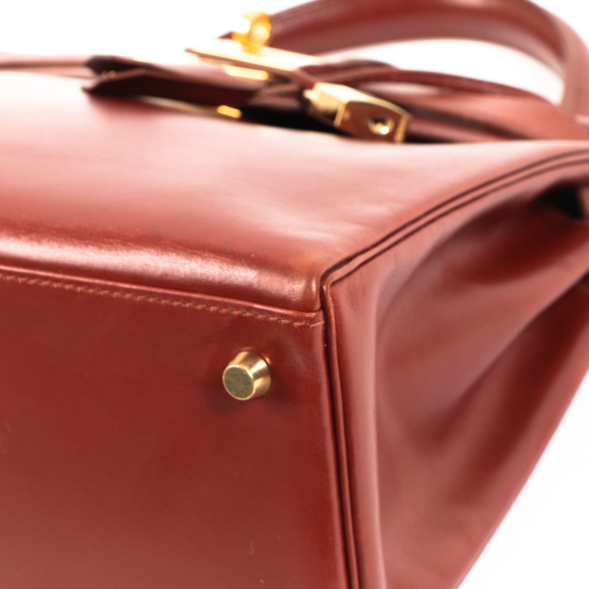 Achetez SECONDE MAIN HERMES KELLY VINTAGE CHEZ LABELLOV ANTWERP, LABELLOV KNOKKE AND LABELLOV BRUSSELS