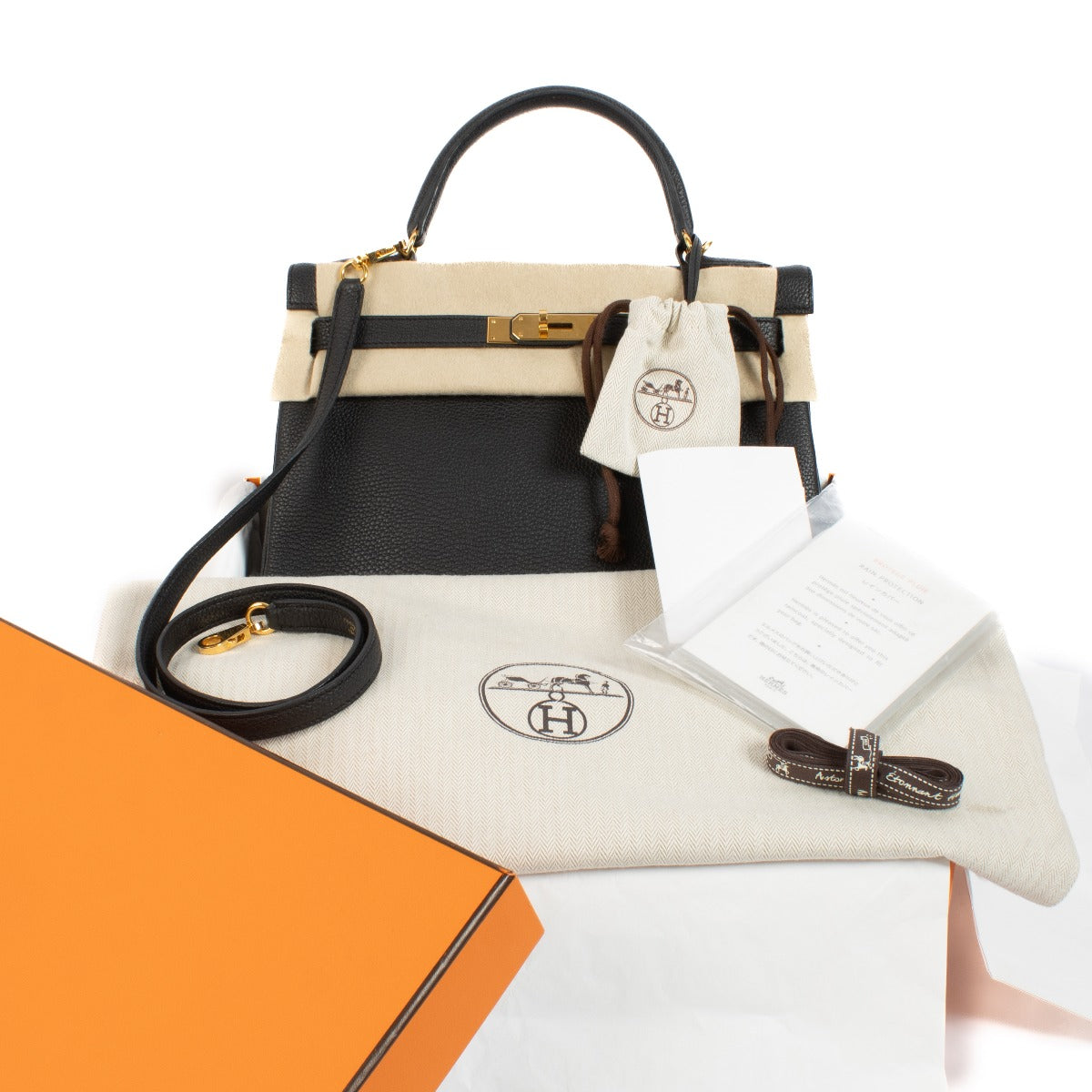 Hermès Kelly 32 Black Togo GHW