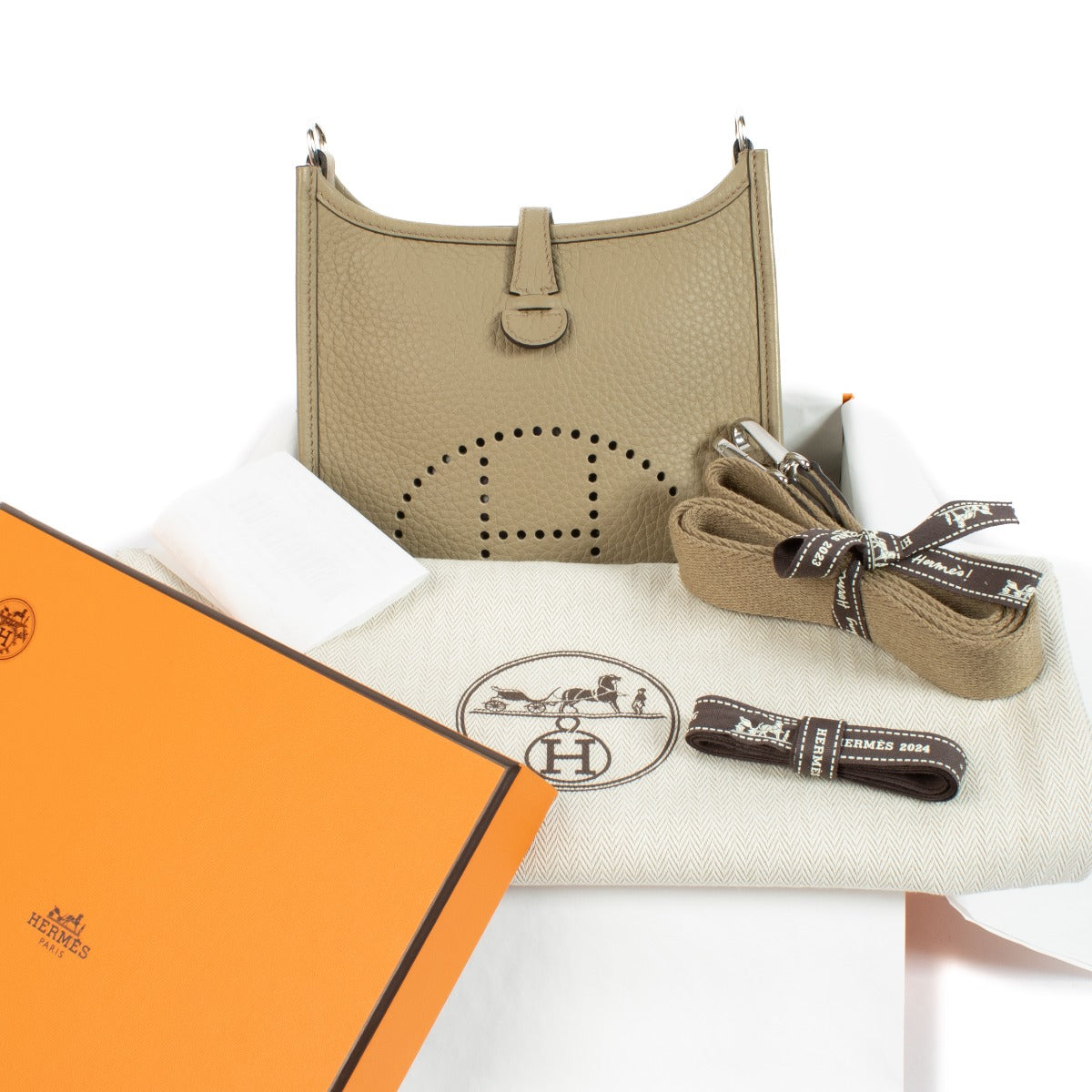 2024 Hermès Evelyne 16 Beige Marfa Clemence PHW