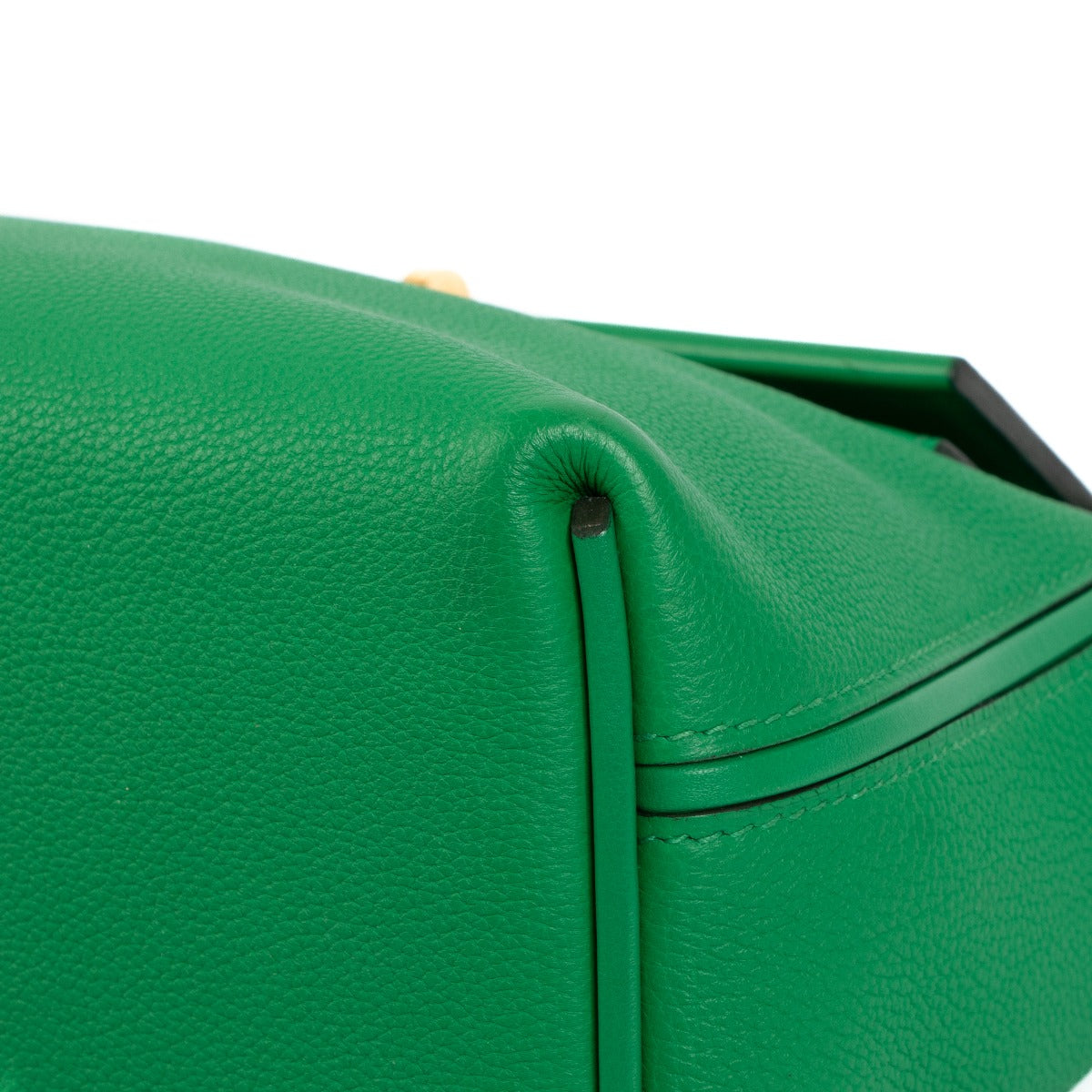 Authentic second hand Hermès 24/24 Green Vert Bamboo on www.labellov.com