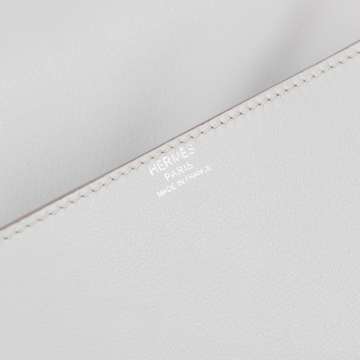 Hermès Chaine d'Ancre Beige Swift PHW