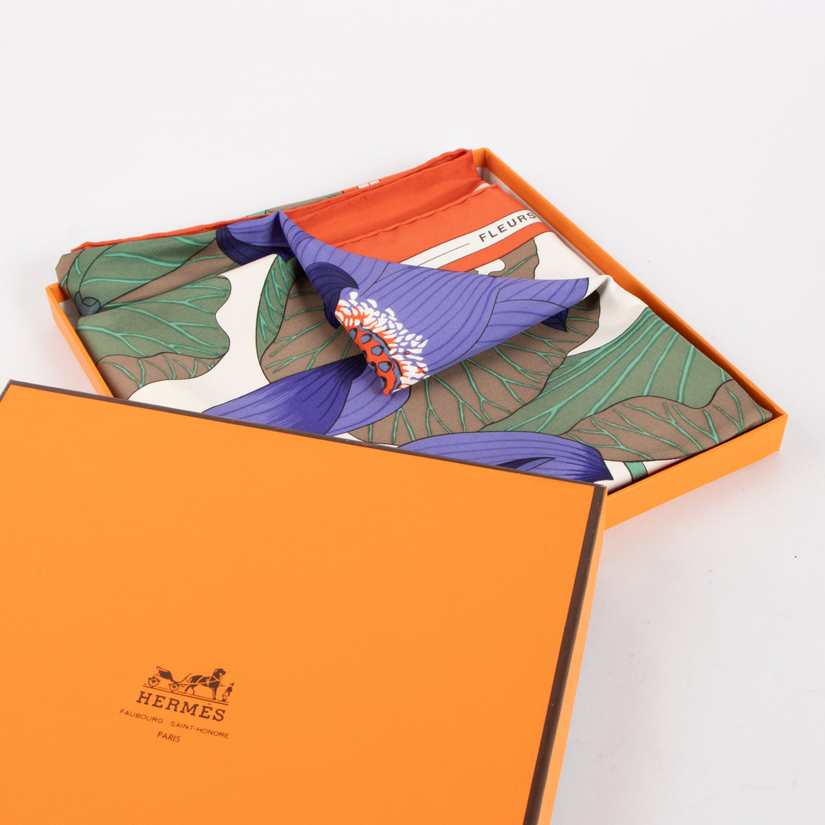 Hermès Fleurs de Lotus Multicolor Silk Carré 90 Scarf