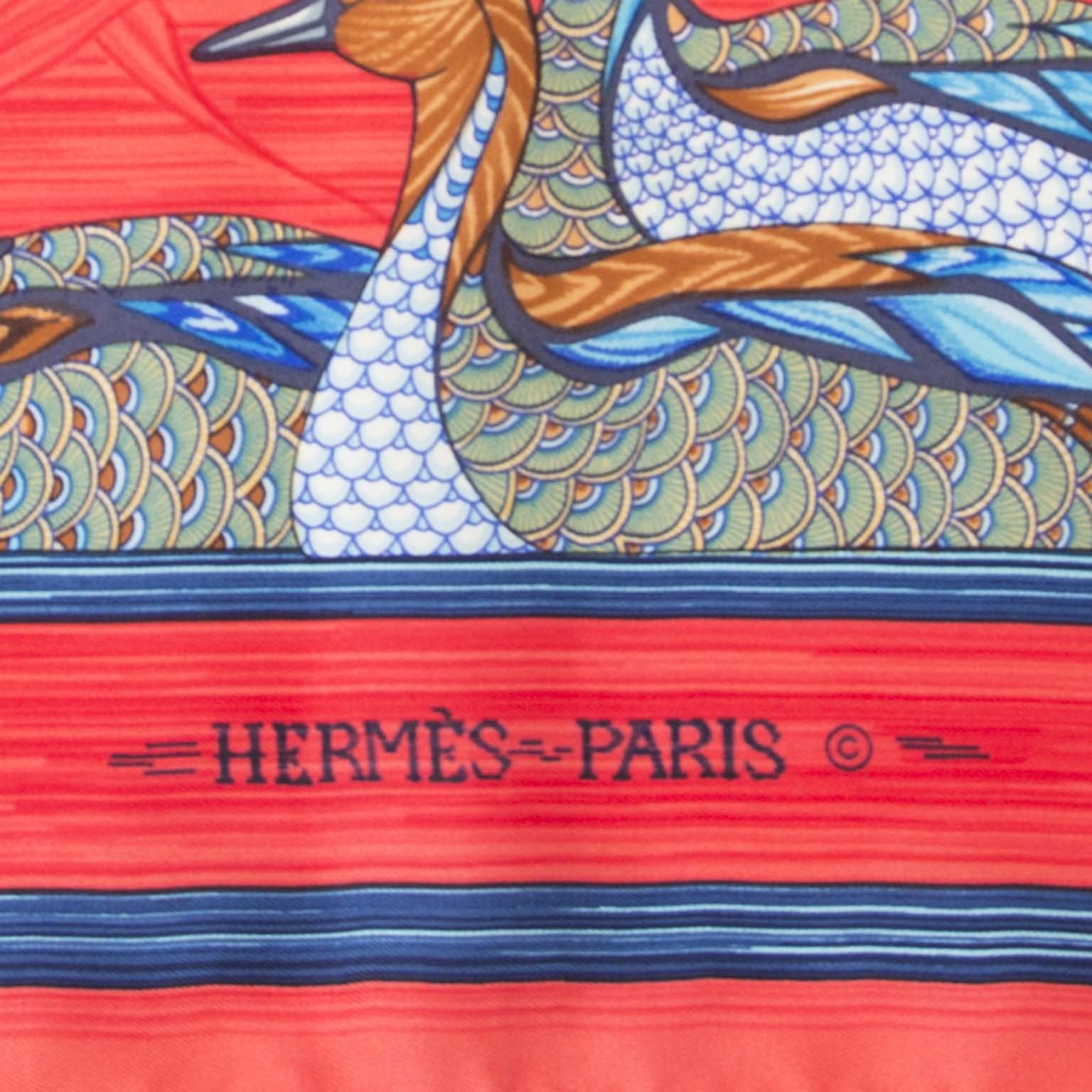 Authentieke Hermès sjaal voor de juiste prijs bij LabelLOV vintage webshop. Veilig online winkelen. Luxe, vintage, mode. Antwerpen, België.