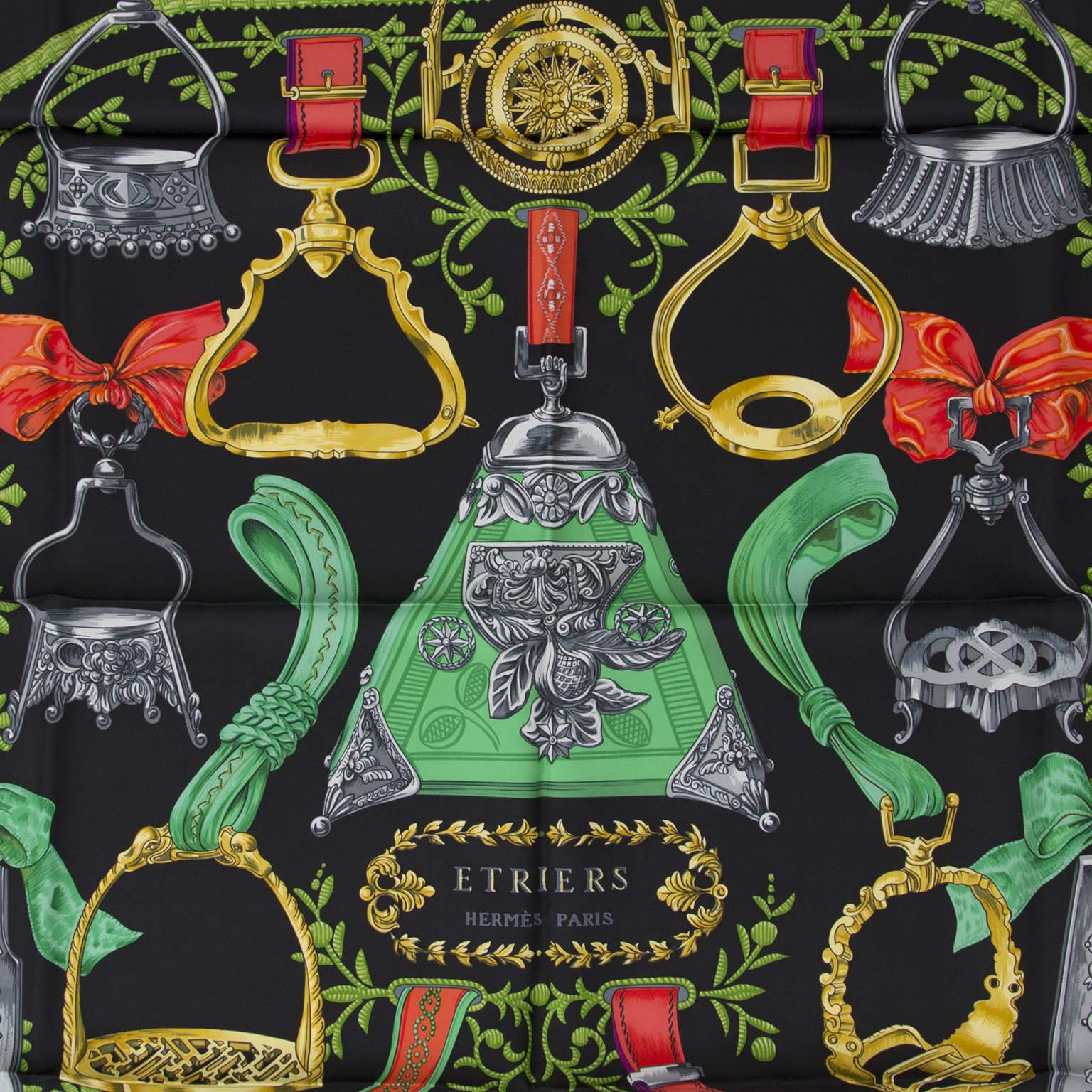 koop veilig online aan de beste prijs Hermès Carré De Soie 'Etriers' aan de beste prijs online webshop www.labellov.com