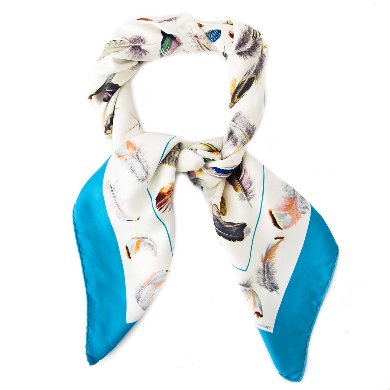 Koop een 100% authentieke Hermes Plumes Sjaal op LabelLOV vintage webshop. Veilig online winkelen. Luxe, mode, designer.
