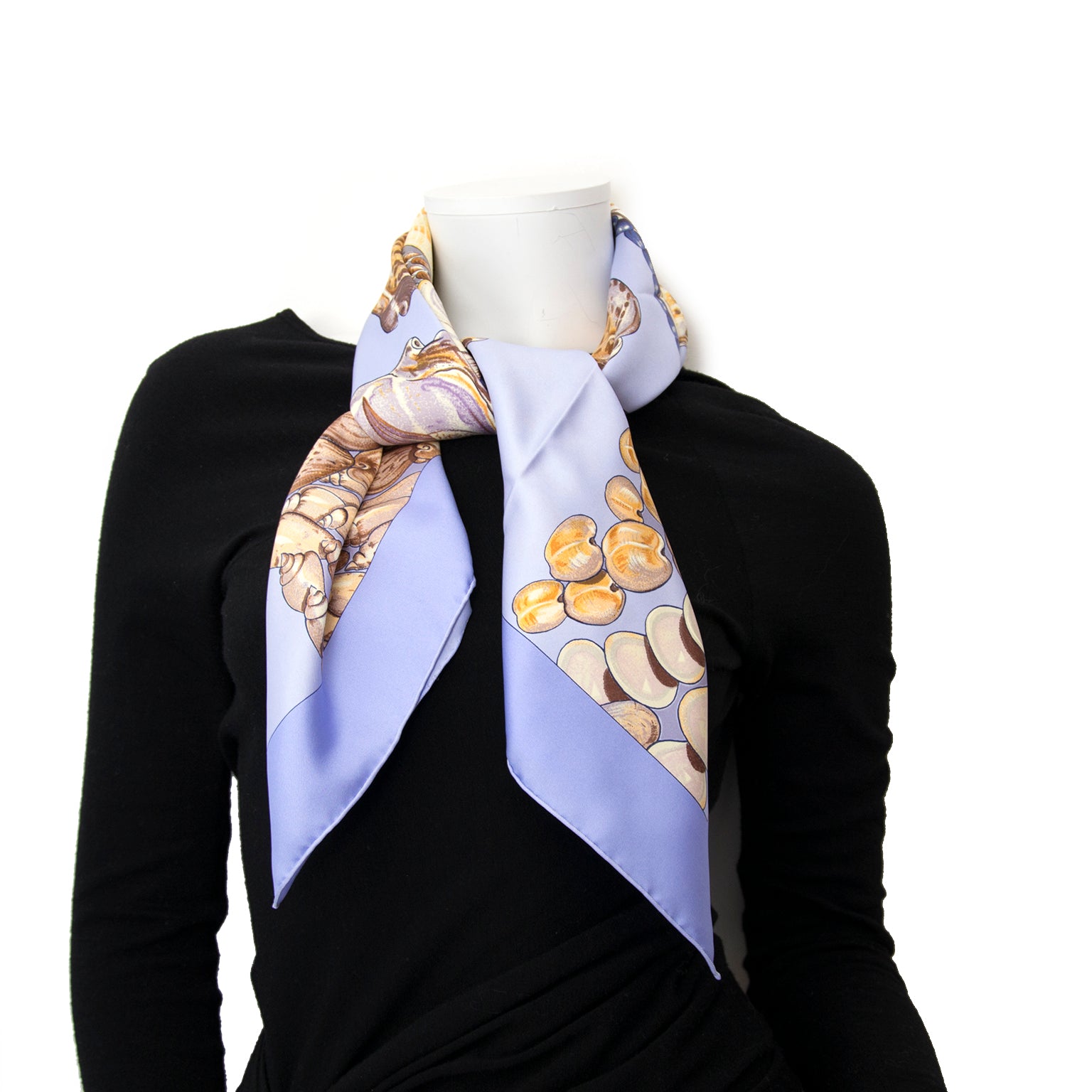 Buy an authentic Hermès Carré Seashell online