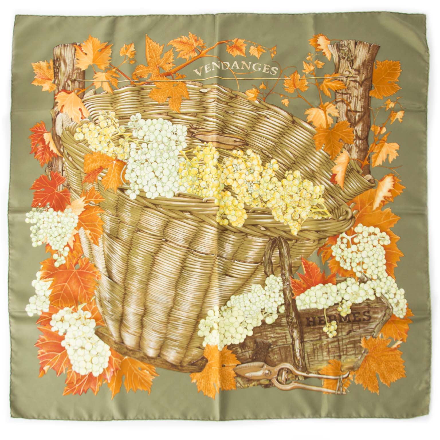 Acheter Hermès foulard en ligne au LabelLOV. De façon sécurisée. Vintage, mode. Anvers, Belgique.