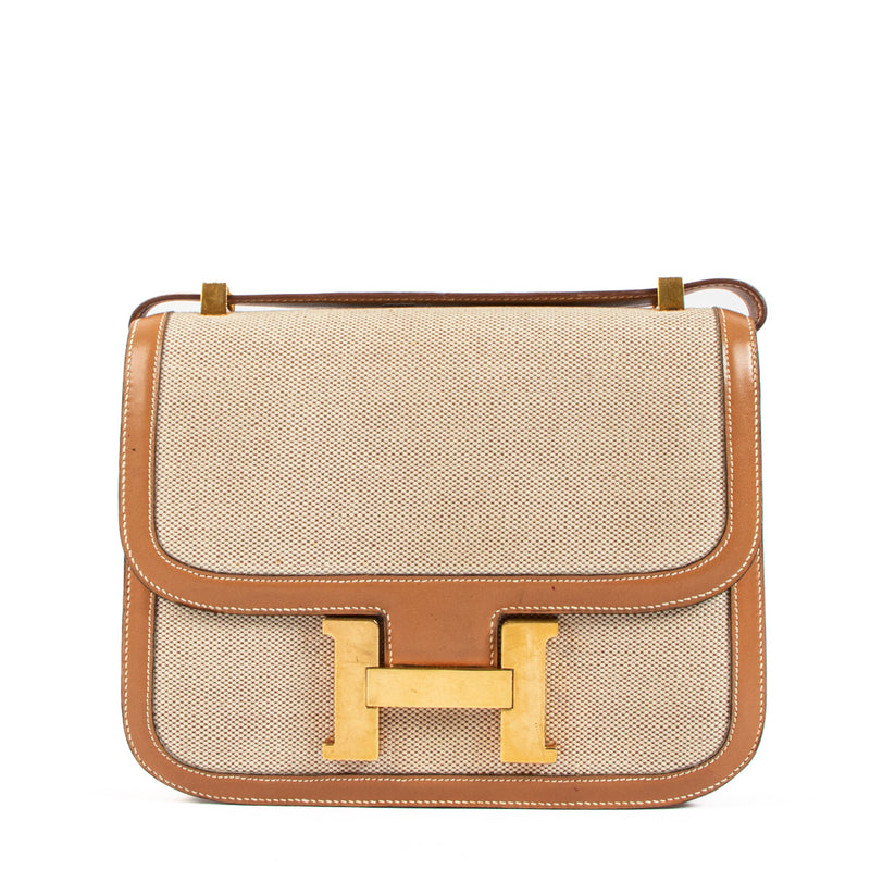 Authentic second hand Hermes Constance Canvas on www.labellov.com